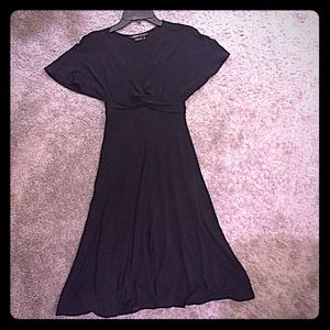 BCBG MAXAZRIA stretch LBD size XS